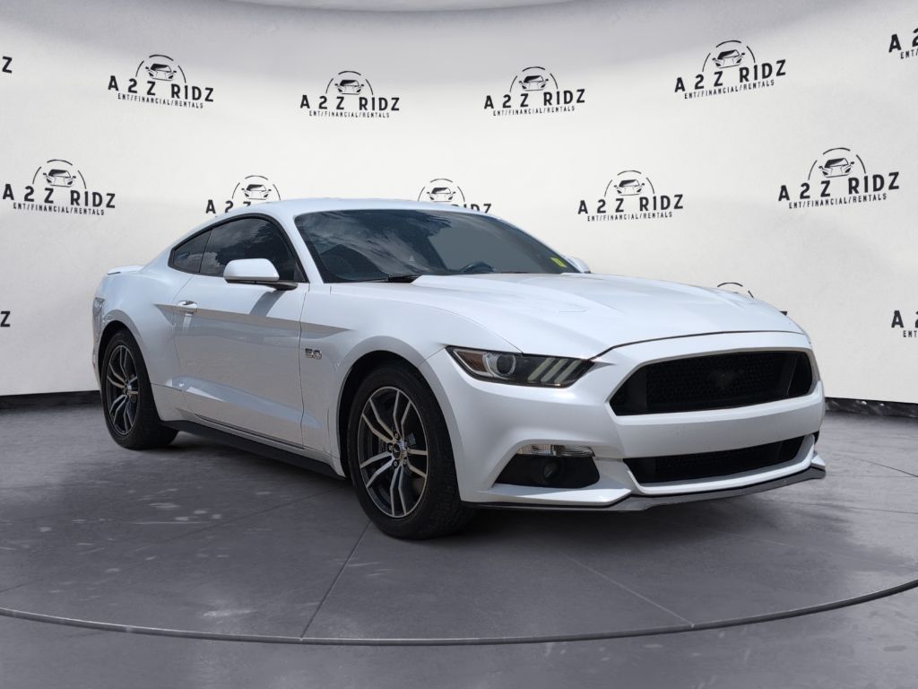 2017 Ford Mustang GT Coupe's photo