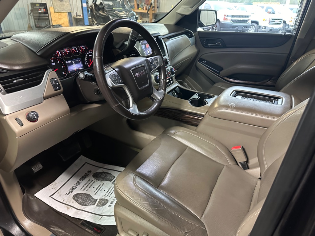 2015 GMC Yukon XL SLT - Photo 8