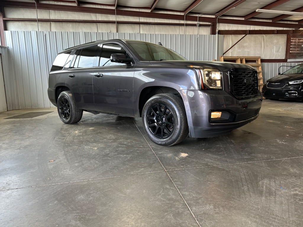 2017 GMC Yukon Denali's photo