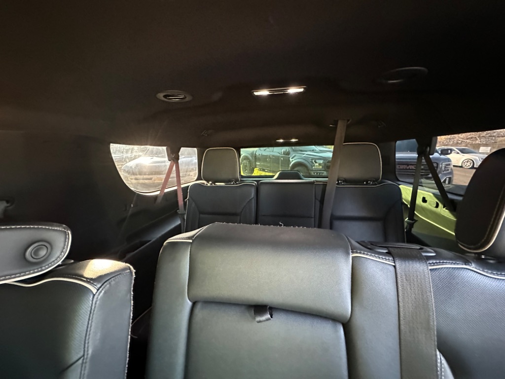 2021 GMC Yukon XL SLT - Photo 9