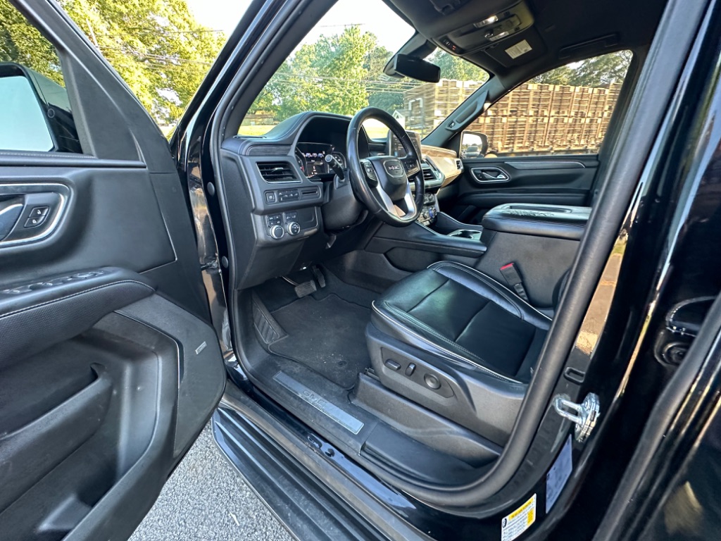 2021 GMC Yukon XL SLT - Photo 10