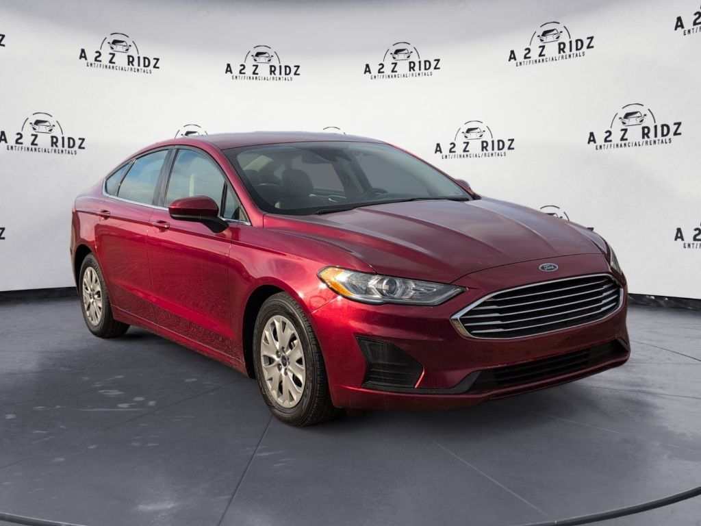 2019 Ford Fusion S's photo