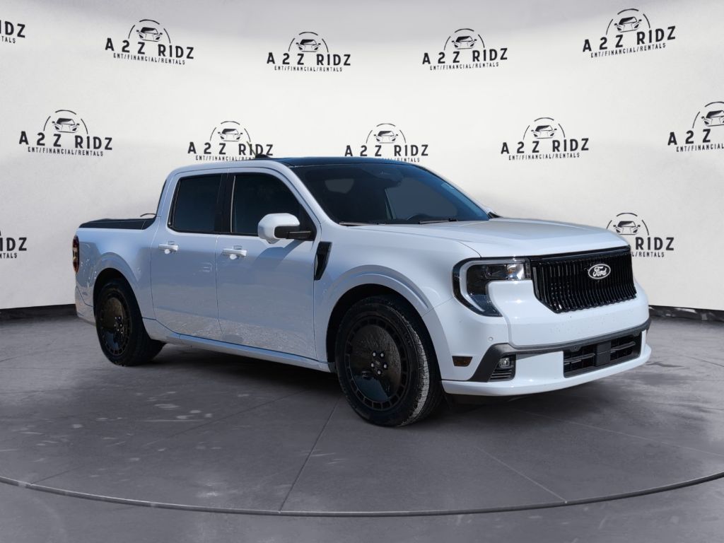 2025 Ford Maverick Lobo's photo